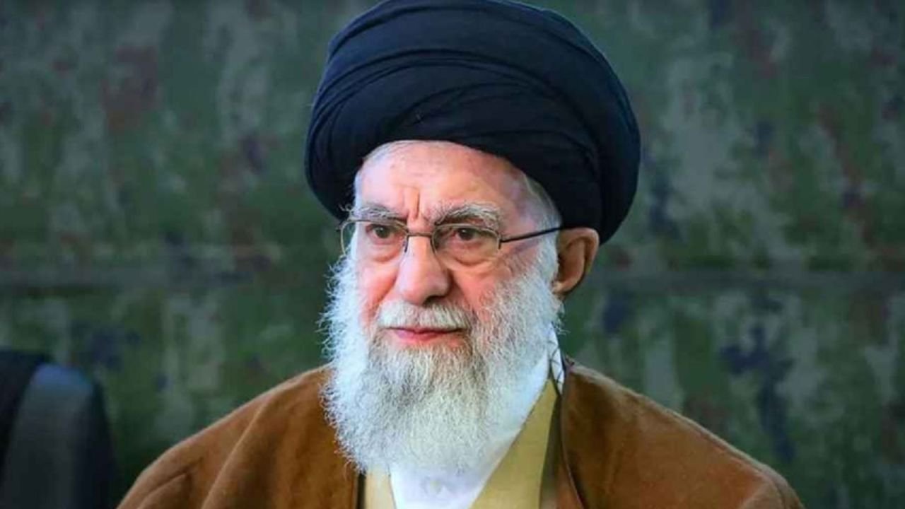 আয়াতুল্লাহ আলী খামেনি